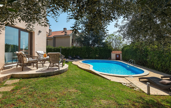 Dům Villa Mutila