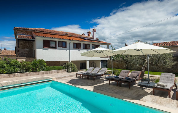 Vacation home Villa Artiana