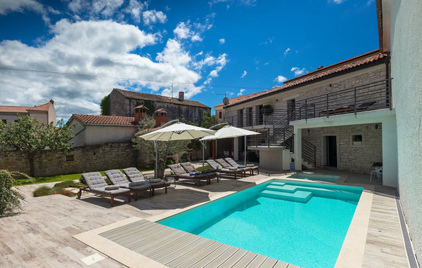 Vacation home Villa Artiana
