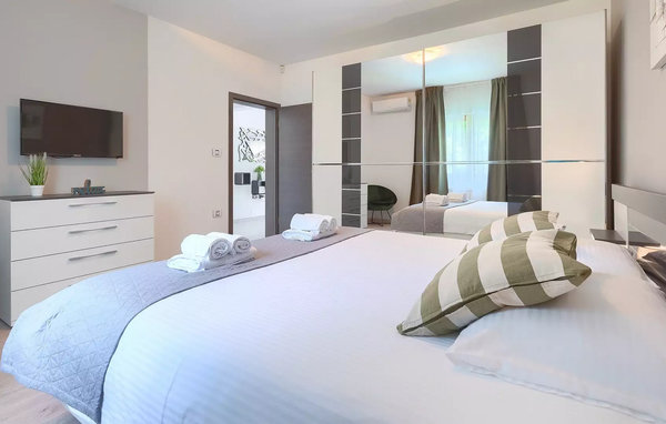 Holiday Home - Svetvincenat , Croatia - CLS193 603