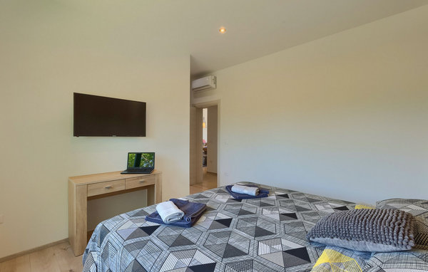 Holiday Home - Krnica , Croatia - CLS195 602