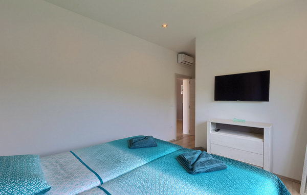 Holiday Home - Krnica , Croatia - CLS195 612