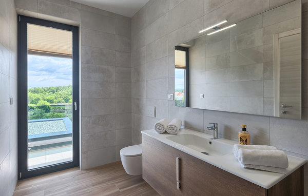 Ferienhaus - Tinjan , Kroatien - CLS204 702