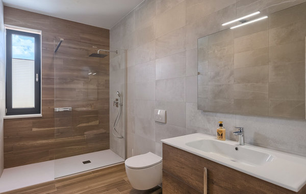 Ferienhaus - Tinjan , Kroatien - CLS204 704