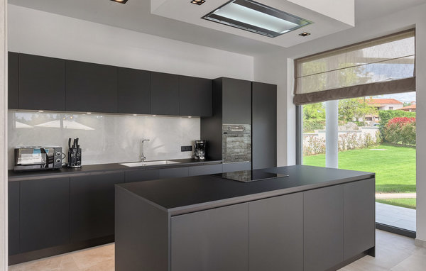 Ferienhaus - Tinjan , Kroatien - CLS204 402