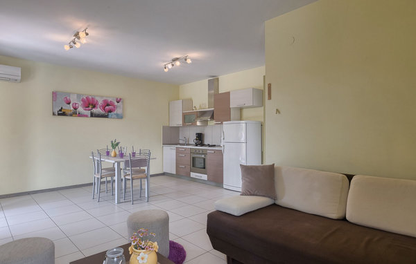 Vakantiehuis - Pula , Kroatië - CLS209 303