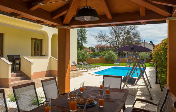 Vakantiehuis - Pula , Kroatië - CLS209 102