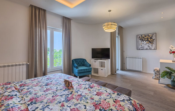 Semesterhus - Premantura , Kroatien - CLS211 609