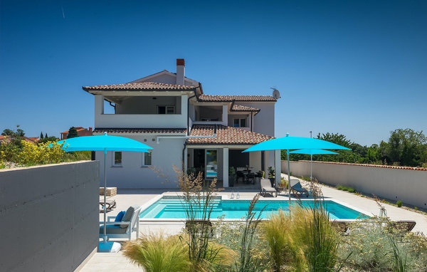Semesterhus - Premantura , Kroatien - CLS211 20