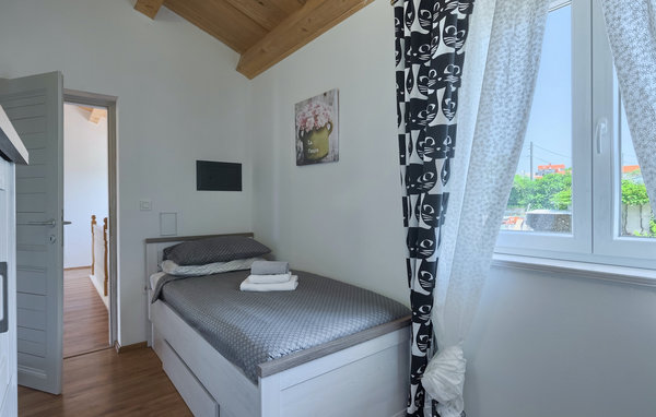 Domy wakacyjne - Krnica , Chorwacja - CLS223 602