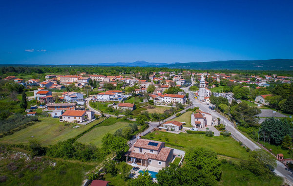 Domy wakacyjne - Krnica , Chorwacja - CLS223 81