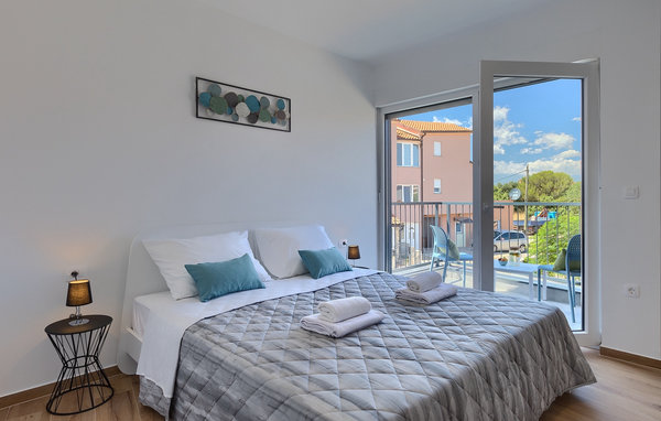 Vakantiehuis - Pula , Kroatië - CLS255 607