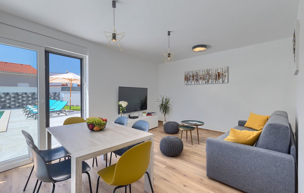 Vakantiehuis - Pula , Kroatië - CLS255 301