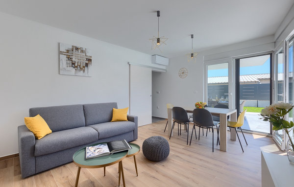 Vakantiehuis - Pula , Kroatië - CLS255 303