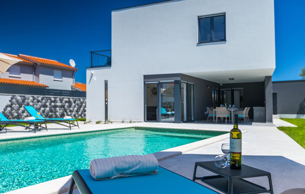 Vakantiehuis - Pula , Kroatië - CLS255 11