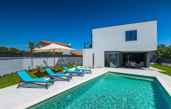 Vakantiehuis - Pula , Kroatië - CLS255 19