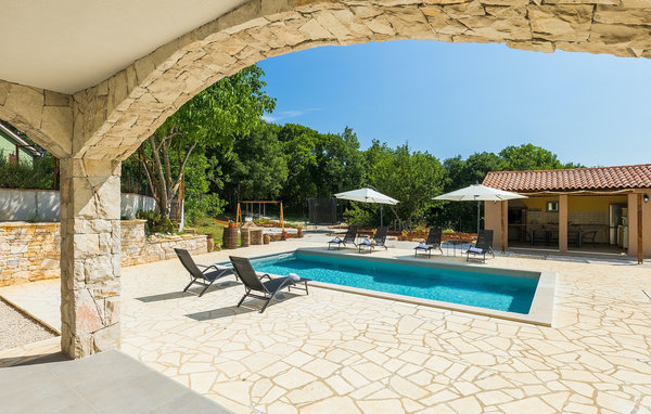 Dům Villa Stora Kuca