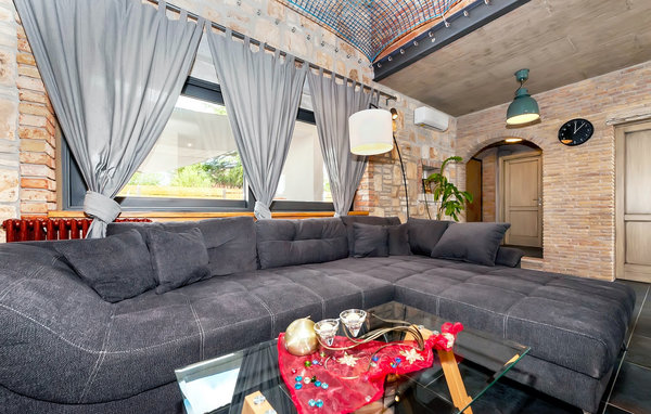 Holiday Home - Kanfanar , Croatia - CLS268 304