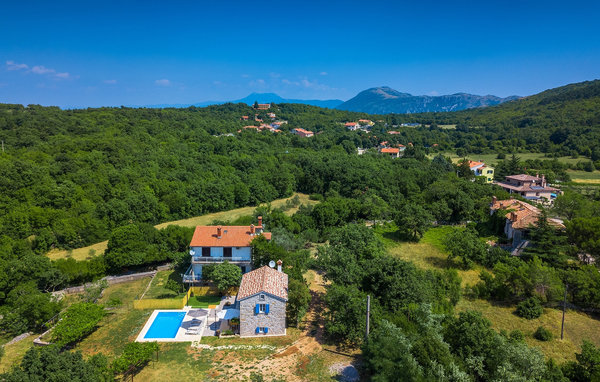 Dům Villa Laura Ripenda