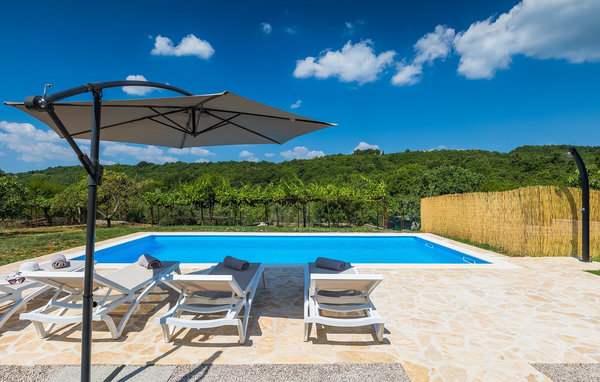 Dům Villa Laura Ripenda