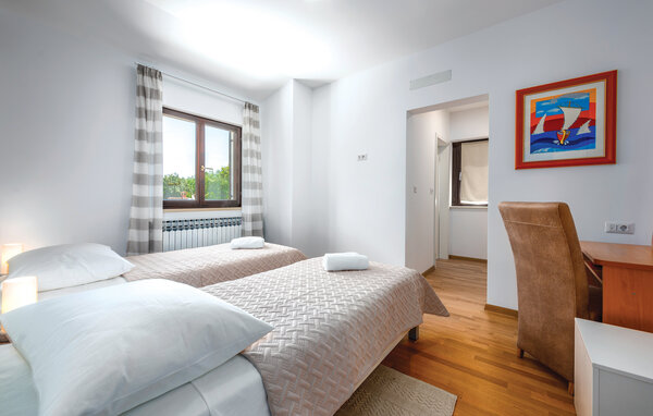 Vakantiehuis - Tinjan , Kroatië - CLS310 610