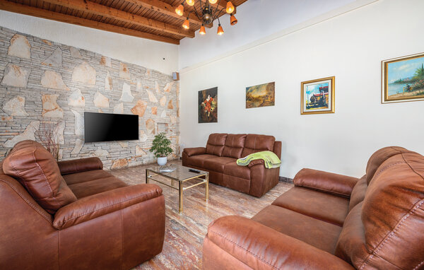 Vakantiehuis - Tinjan , Kroatië - CLS310 301