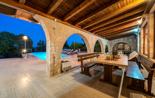Vakantiehuis - Tinjan , Kroatië - CLS310 109
