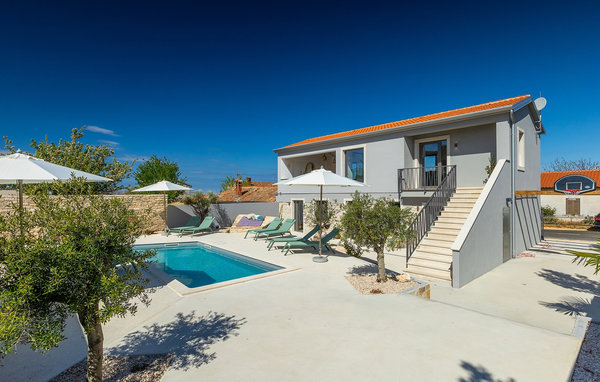 Dům Villa Casa Juno