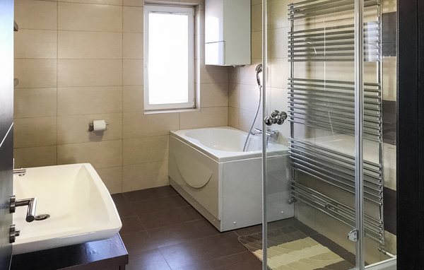 Feriehuse - Pula , Kroatien - CLS434 701