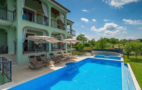 Dům Villa Mahovic