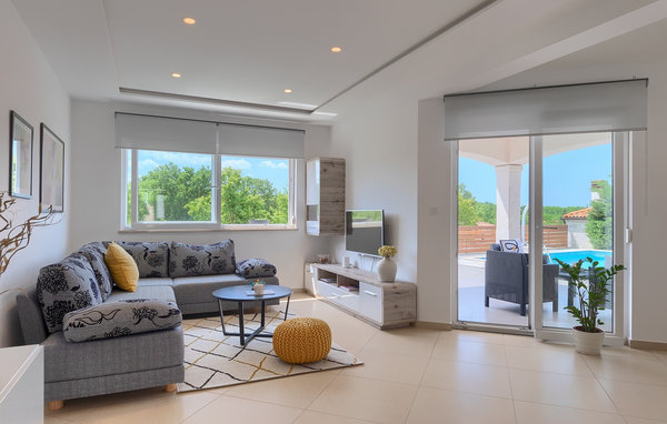 Holiday Home - Tinjan , Croatia - CLS453 301