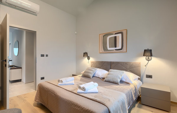 Ferienhaus - Pula , Kroatien - CLS459 604