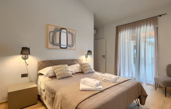 Ferienhaus - Pula , Kroatien - CLS459 608