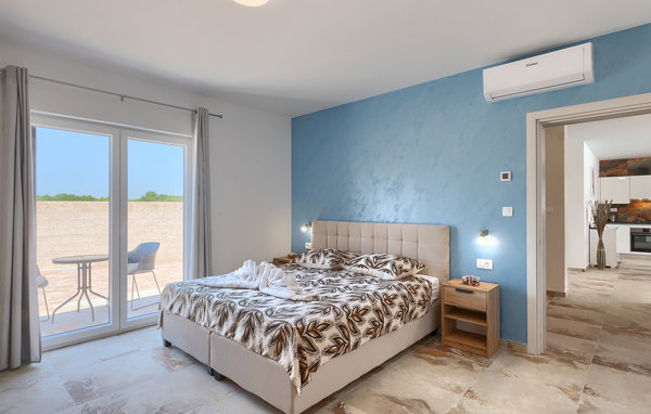 Feriehus - Pula , Kroatia - CLS478 601