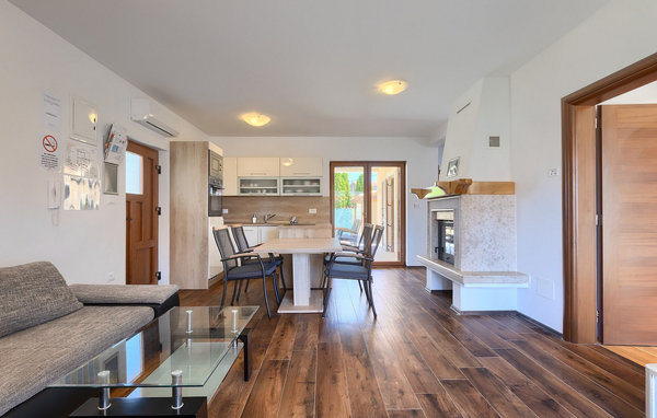 Domy wakacyjne - Pula-Marcana , Chorwacja - CLS498 303