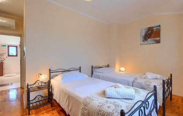 Domy wakacyjne - Pula , Chorwacja - CLS548 606