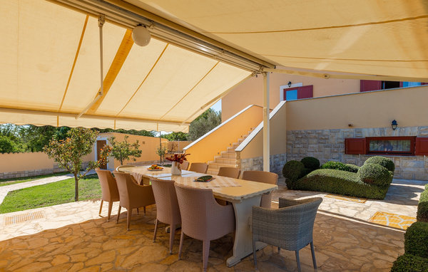Domy wakacyjne - Pula , Chorwacja - CLS548 106