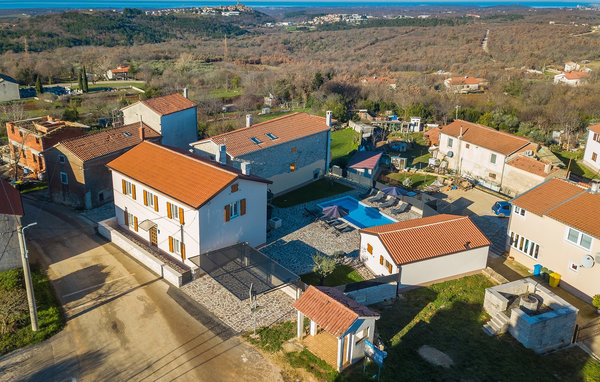 Feriehuse - Buje , Kroatien - CLS574 82