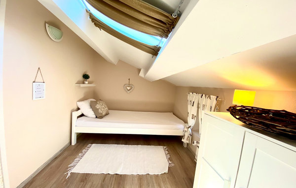 Vacation home Villa Paradiz