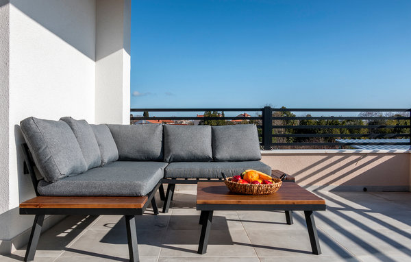 Vacation home Villa M Premantura