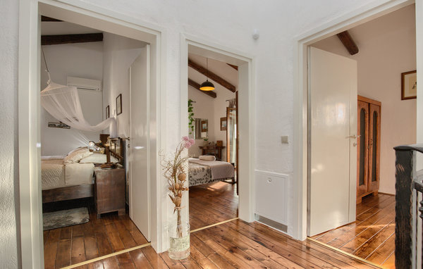 Vakantiehuis - Pula , Kroatië - CLS625 503