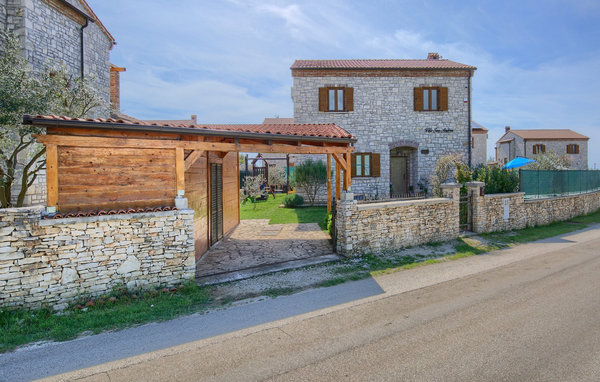 Vakantiehuis - Pula , Kroatië - CLS625 81