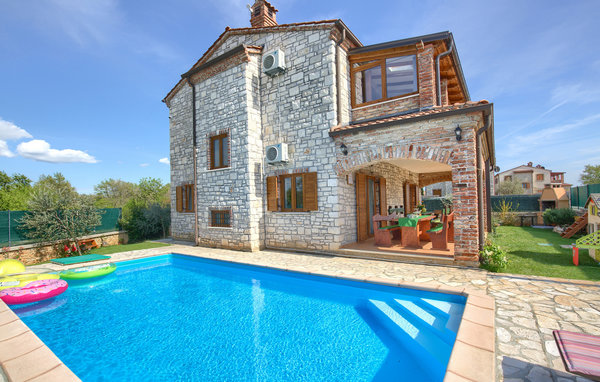 Kuća-za-odmor - Pula , Hrvatska - CLS625 1