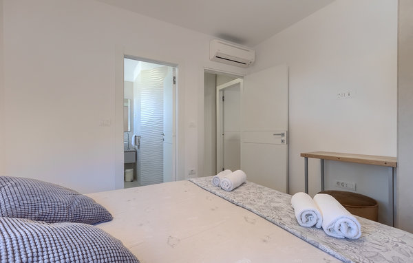 Vakantiehuis - Pula , Kroatië - CLS664 605