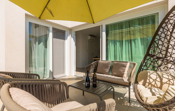 Vakantiehuis - Pula , Kroatië - CLS664 102