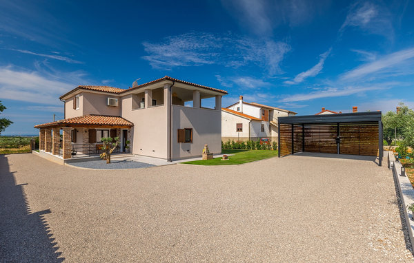 Vacation home Villa Delfar