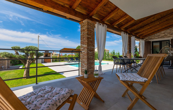 Vacation home Villa Delfar