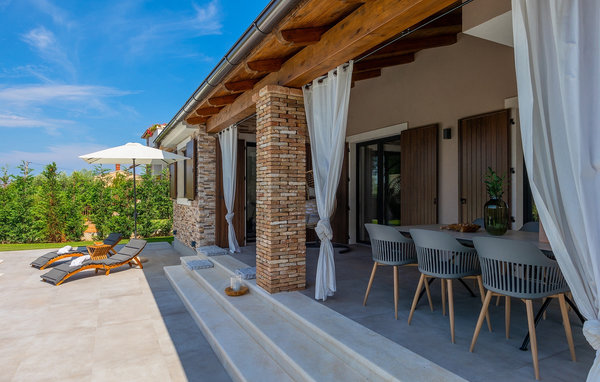 Vacation home Villa Delfar