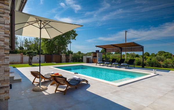 Vacation home Villa Delfar