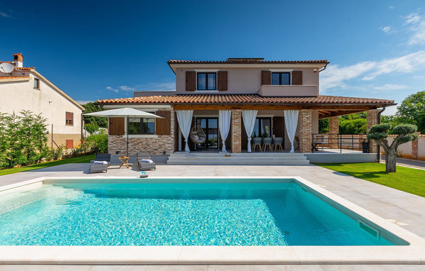 Vacation home Villa Delfar
